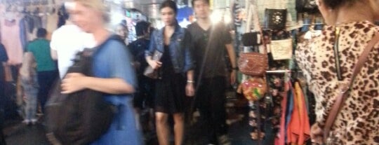 สยามสแควร์ is one of Shopaholic in Bangkok.