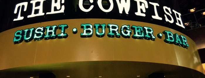 The Cowfish Sushi Burger Bar is one of สถานที่ที่ Noelle ถูกใจ.