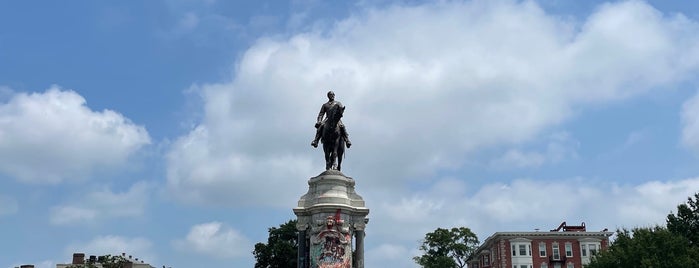 Robert E. Lee Monument is one of Recent Closures.