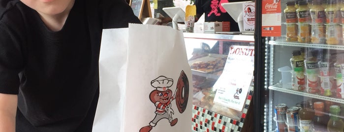 Buckeye Donuts is one of Road trip.