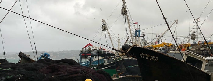 beykoz balıkçı limanı is one of Gidilecekler...:).