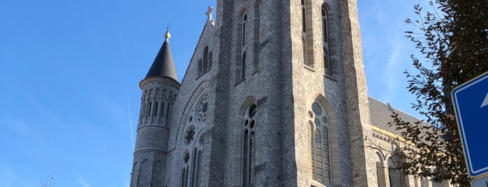Sint-Antoonkerk (MIVB) is one of Somewhat daily business.