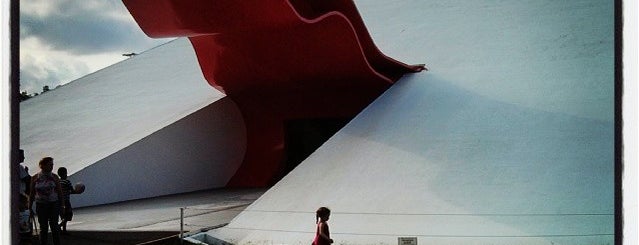 Auditório Ibirapuera Oscar Niemeyer is one of S&P500.