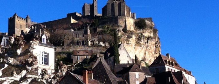 Beynac-et-Cazenac is one of Les Plus Beaux Villages de France.