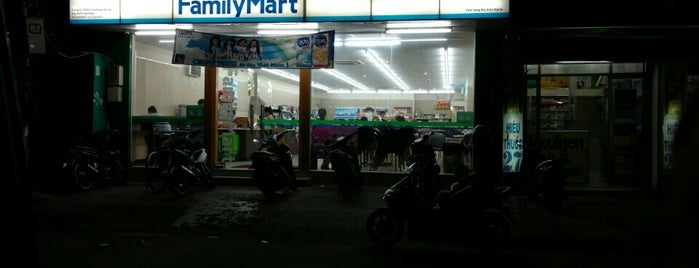 Family Mart is one of Lam gi?.