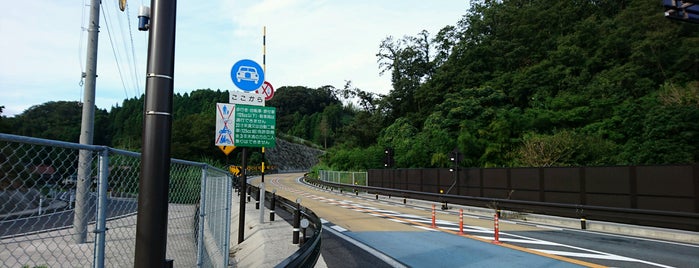 石見福光IC is one of 山陰自動車道.