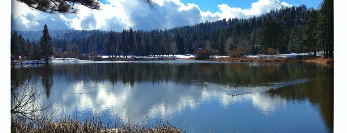 Grass Valley Lake is one of Fall Foliage.