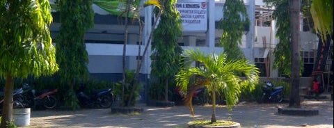 STIEM Bongaya is one of Perguruan Tinggi di Makassar.