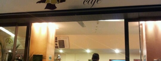 Café Jekemir is one of Tempat yang Disukai Zava.