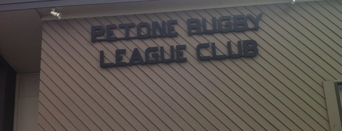 Petone Rugby League Club is one of Orte, die Trevor gefallen.