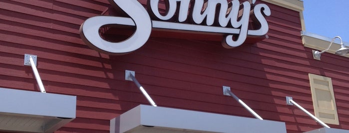 Sonny's BBQ is one of Restaurantes.