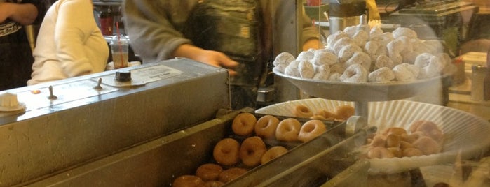 Daily Dozen Doughnut Co is one of The 15 Best Places for Donuts in Seattle.