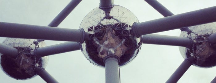 Atomium is one of สถานที่ที่ Do ถูกใจ.