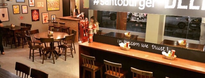 Santo Burger is one of Points de Maceió - Lanches.