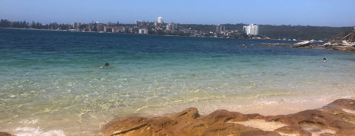 Reef Beach is one of Tempat yang Disukai Antonio.