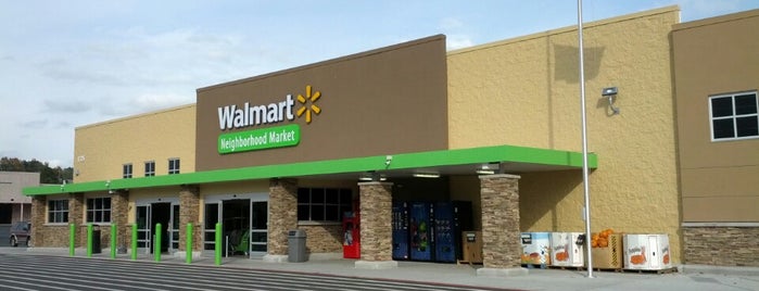 Walmart Neighborhood Market is one of Posti salvati di Kristen.