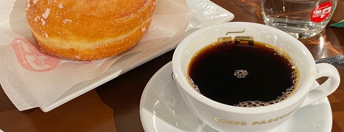 Caffe Pascucci is one of Espresso in Tokyo(23区内).