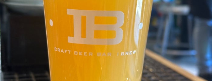 Craft Beer Bar IBREW is one of Tokyo.