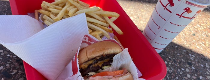 In-N-Out Burger is one of Cali.