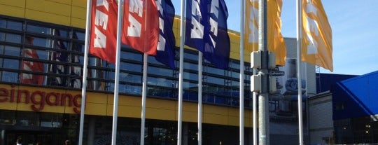 IKEA is one of Lieux qui ont plu à Richard.