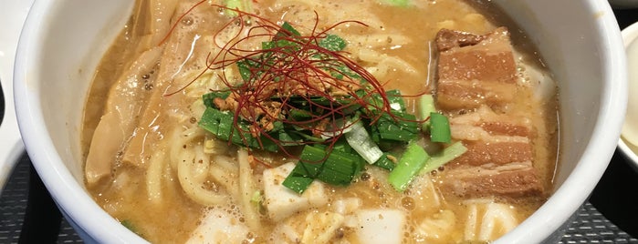 Miso Noodle Spot 角栄 is one of ラーメン道1.