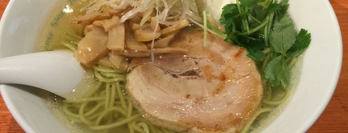 麺屋 六感堂 is one of ラーメン道1.