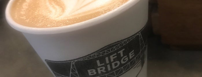 Lift Bridge Coffee is one of Tempat yang Disukai Linda.