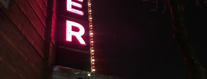 Miner Theater is one of Tempat yang Disukai Brooke.