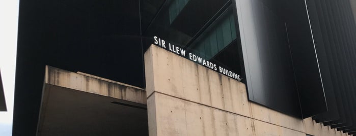 Sir Llew Edwards Building (14) is one of Lugares favoritos de Antonio.