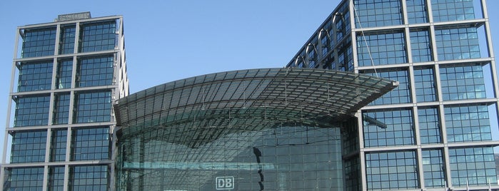 Estação Central de Berlim is one of 建築マップ　ヨーロッパ.
