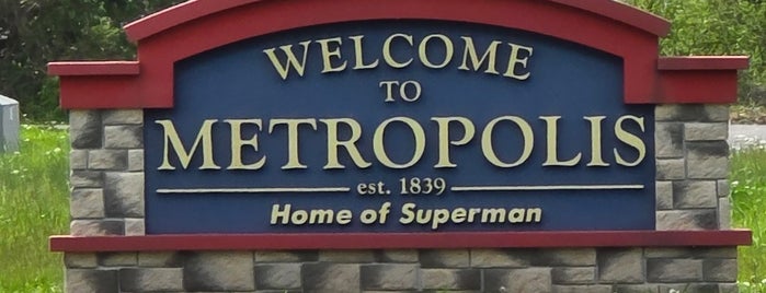 City of Metropolis is one of สถานที่ที่บันทึกไว้ของ MidKnightStalkr.