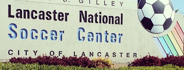 Lancaster National Soccer Center is one of Lugares favoritos de Jeff.