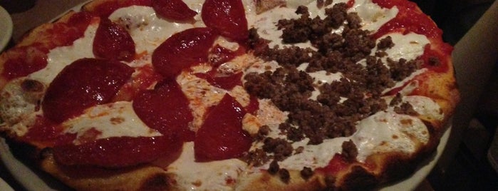 DEE'S is one of The 15 Best Places for Pizza in Queens.