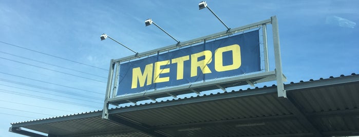 Metro is one of Orte 1.