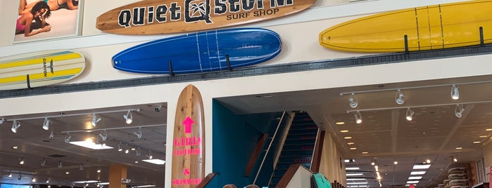 QuietStorm Surf Shop is one of Tempat yang Disukai Jason.