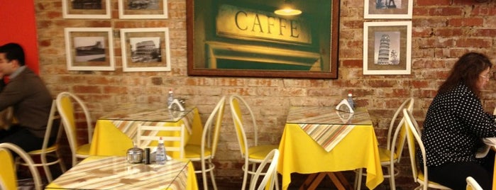 Café Amarelinho is one of Tempat yang Disukai Daniele.