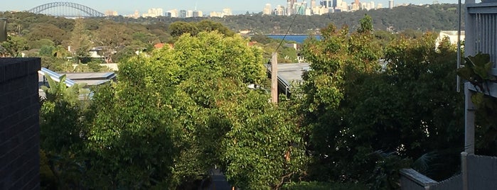 Vaucluse is one of Goldcoast.