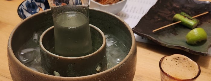 Yorimichi izakaya より道 居酒屋 is one of Locais salvos de Julia.