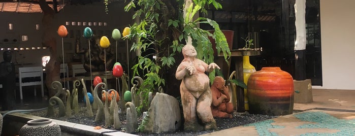 Ceramic Kitchen is one of Thai.