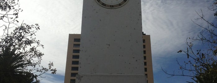 Torre Del Reloj is one of Lieux qui ont plu à aniasv.