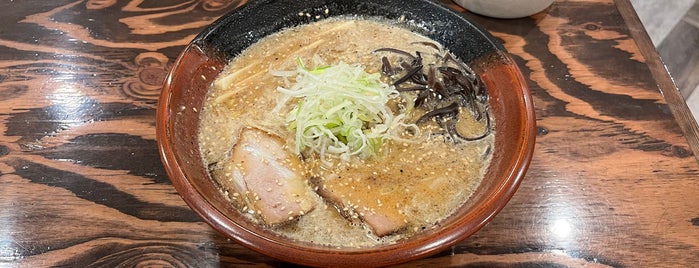 らーめん 吉山商店 is one of ラーメン.