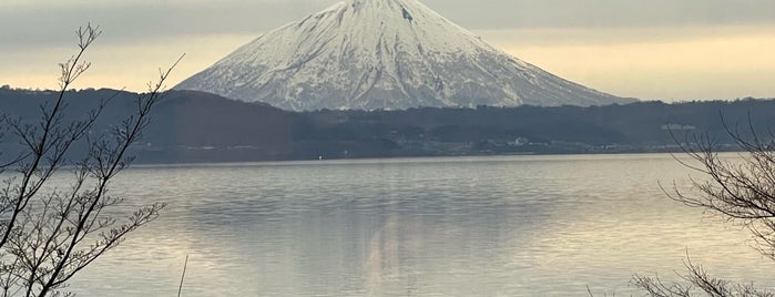 The Lake View Toya Nonokaze Resort is one of Japan ex Tokyo.