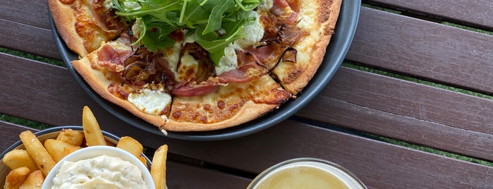 Bomboras Cafe Bar & Pizzeria is one of Torquay & Geelong.