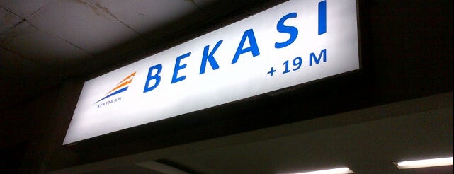 Stasiun Bekasi is one of Train Station Java.