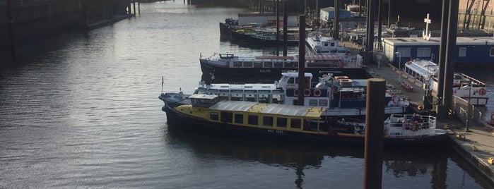 Hamburg Boat Tour is one of 99 Lieblingsplätze.