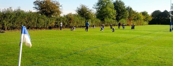 Bishop's Stortford Rugby Club is one of Carl'ın Beğendiği Mekanlar.