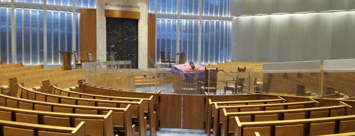 Lincoln Square Synagogue is one of Lieux sauvegardés par Pete.
