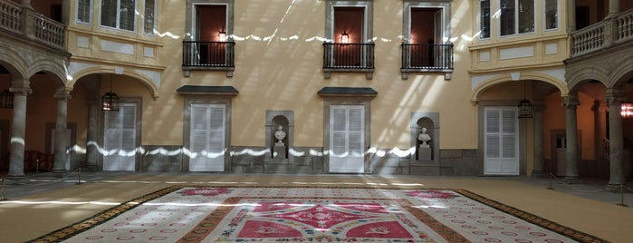 Palacio Real del Pardo is one of Lieux sauvegardés par Fabio.