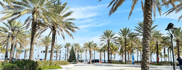 Las Olas Oceanside Park is one of Miami Next.
