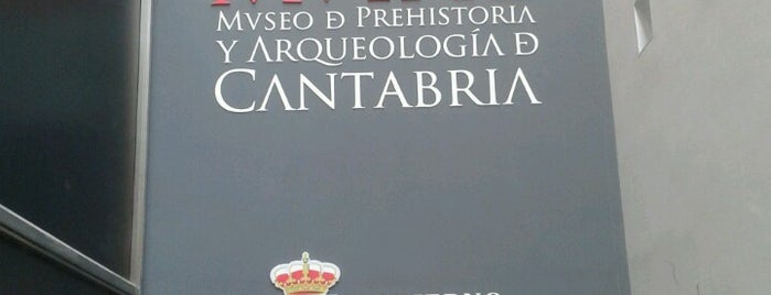 Museo de Prehistoria y Arquelogia de Cantabria is one of Posti che sono piaciuti a Juan.